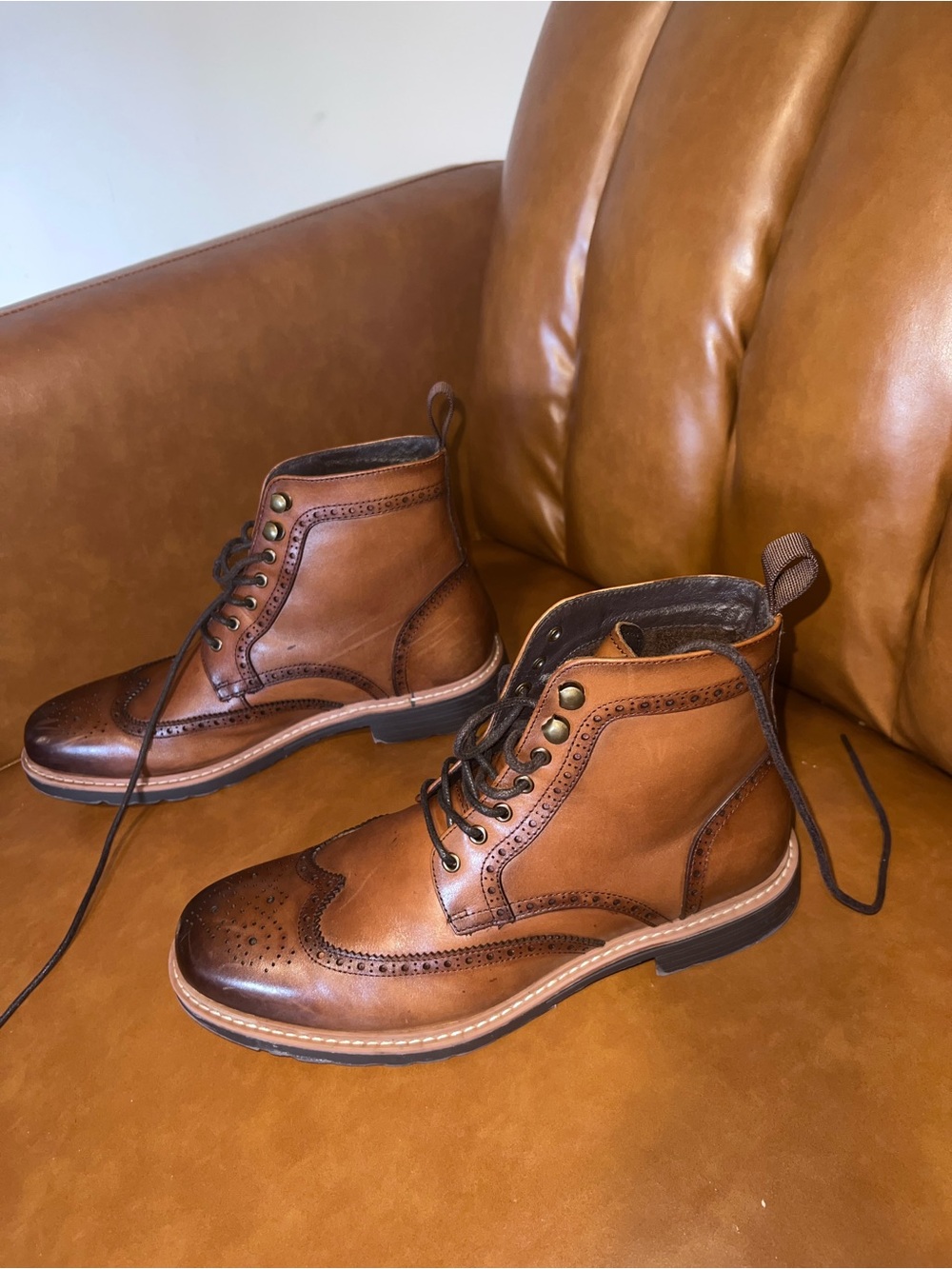 Jonsen Milan vegan leather wingtip derby boots men’s size 10-10.5